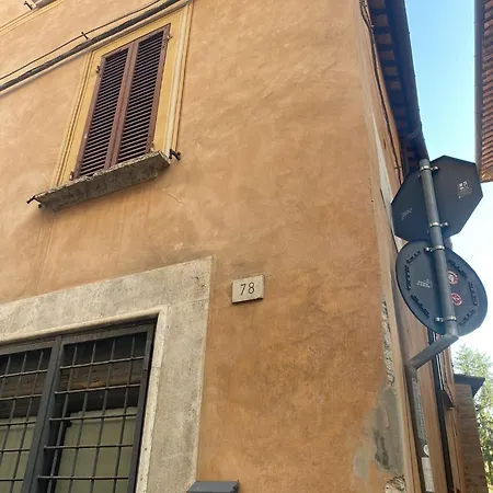 Splendido Monolocale In Centro A Appartamento